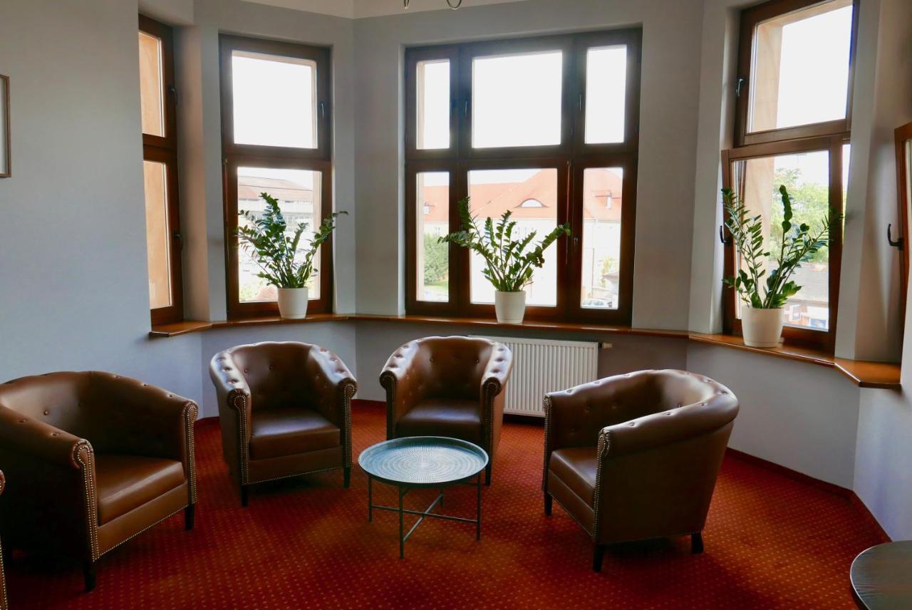 Hotel Staromiejski Piwowar Legnica Exterior foto